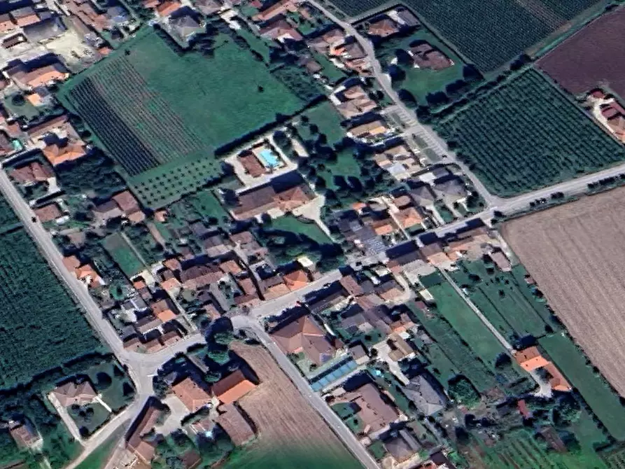 Immagine 14 di Stabile in vendita  in Via Perarolo a San Bonifacio