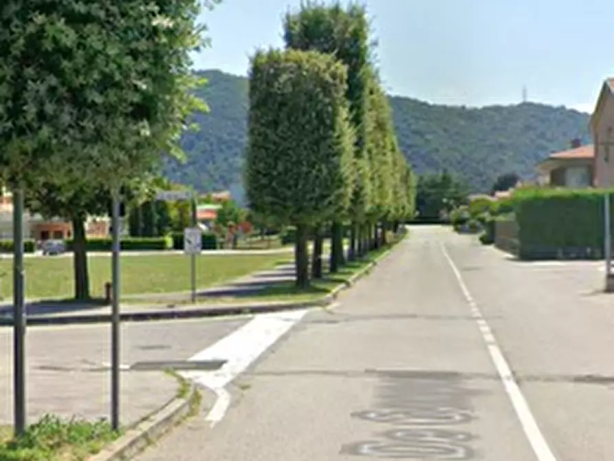 Immagine 4 di Porzione di casa in vendita  in Via a.de Gasperi  a Costermano sul Garda