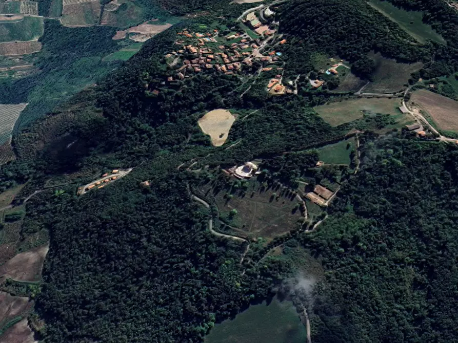 Immagine 11 di Negozio in vendita  in Via della Boatta a Fortunago