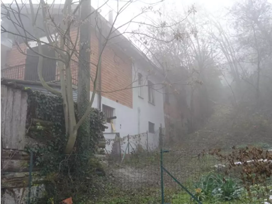 Immagine 3 di Appartamento in vendita  in Via Del Municipio a Fortunago