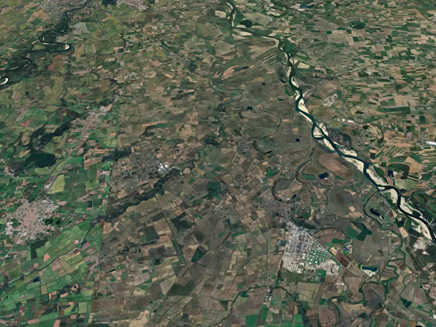 Immagine 30 di Stabile in vendita  in Viale Loreto a Sannazzaro De' Burgondi