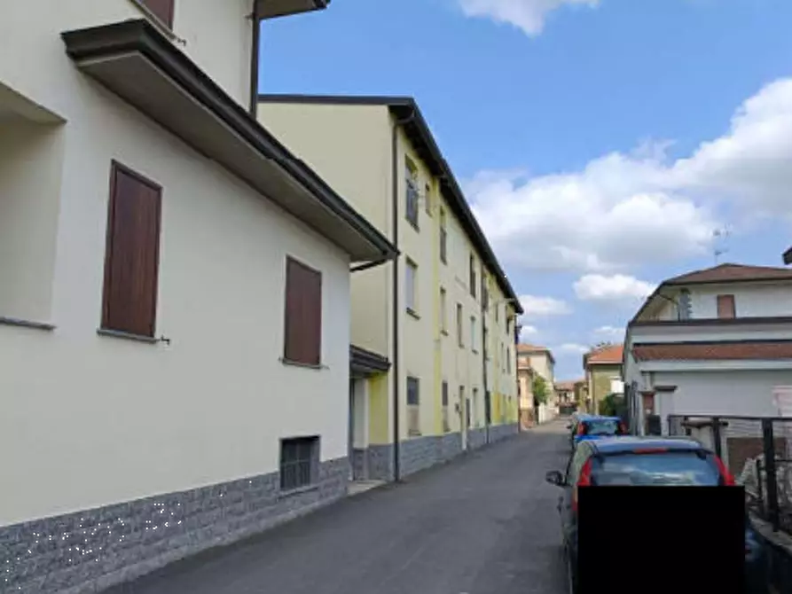 Immagine 4 di Appartamento in vendita  in Via Santorre di Santarosa a Vigevano