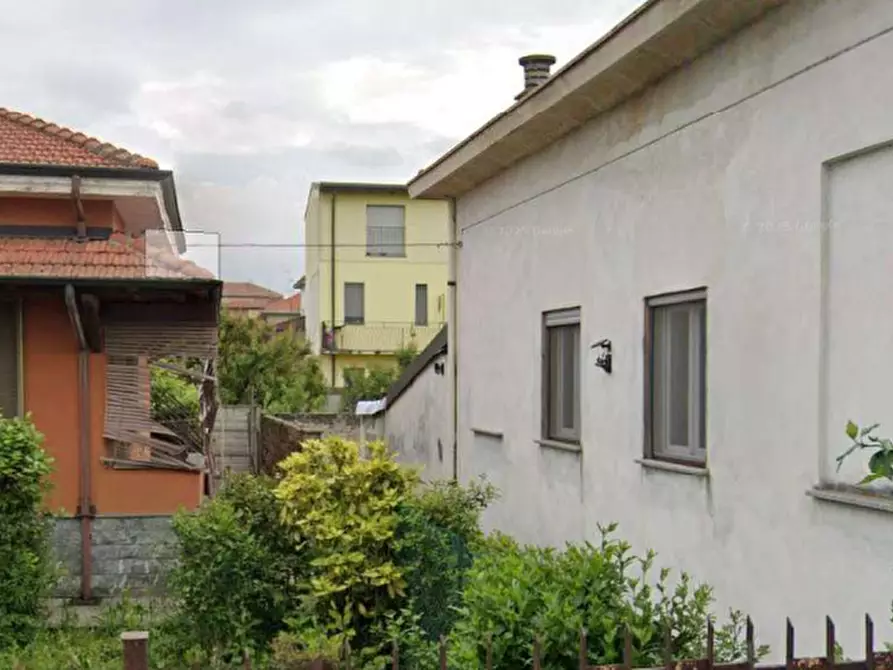 Immagine 6 di Appartamento in vendita  in Via Santorre di Santarosa a Vigevano