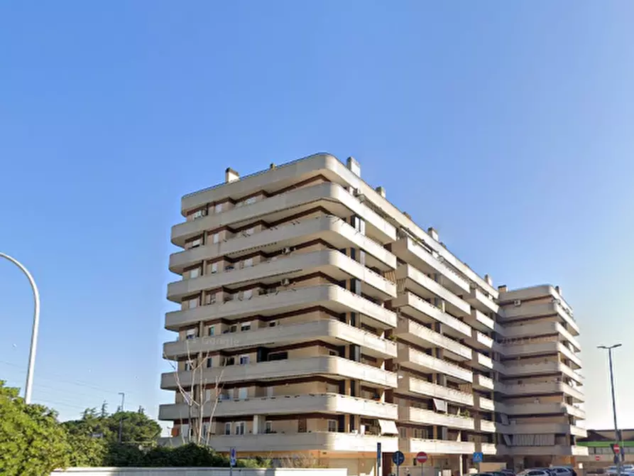 Immagine 8 di Appartamento in vendita  in Via Claudio Truffi a Roma