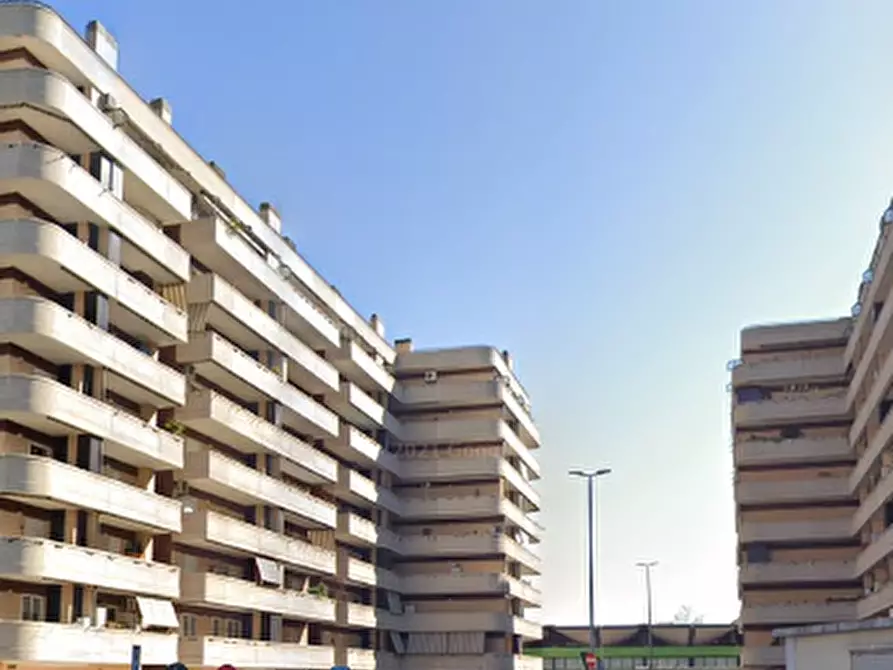 Immagine 9 di Appartamento in vendita  in Via Claudio Truffi a Roma