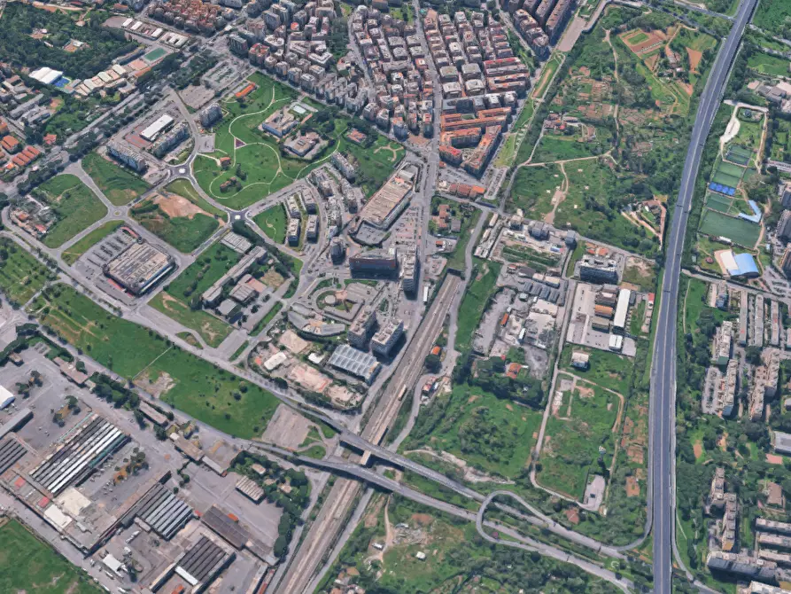 Immagine 13 di Appartamento in vendita  in Via Claudio Truffi a Roma