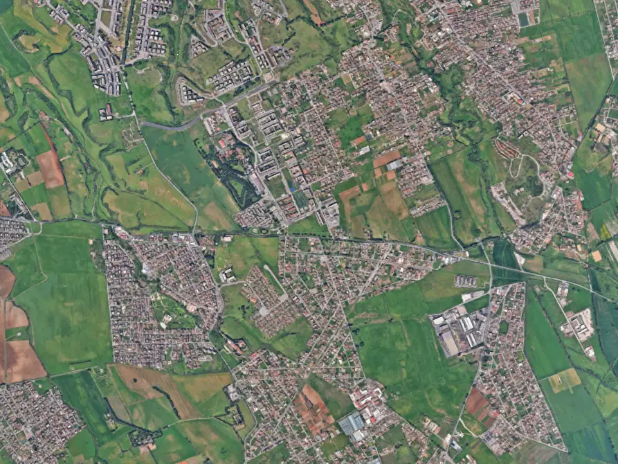 Immagine 7 di Negozio in vendita  in Via Busachi a Roma