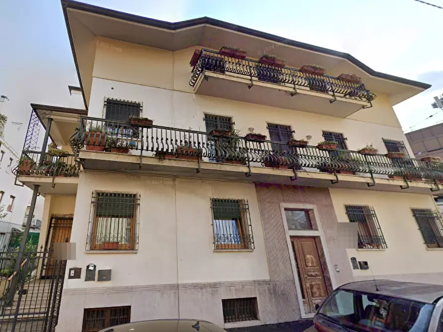 Immagine 7 di Appartamento in vendita  in Via del tagliamento a Brescia