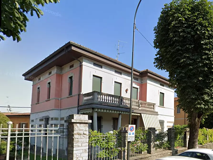 Immagine 14 di Villa in vendita  in Via Giacomo Matteotti a Coccaglio