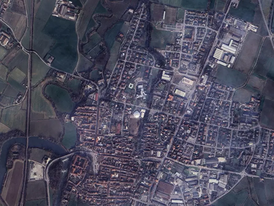 Immagine 2 di Negozio in vendita  in Via Cavalieri di Vittorio Veneto a Pontevico