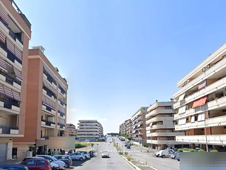Immagine 12 di Appartamento in vendita  in Via Raoul Chiodelli a Roma