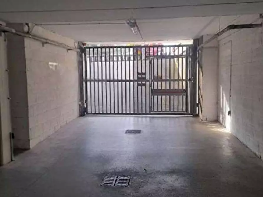 Immagine 25 di Appartamento in vendita  in Via Raoul Chiodelli a Roma