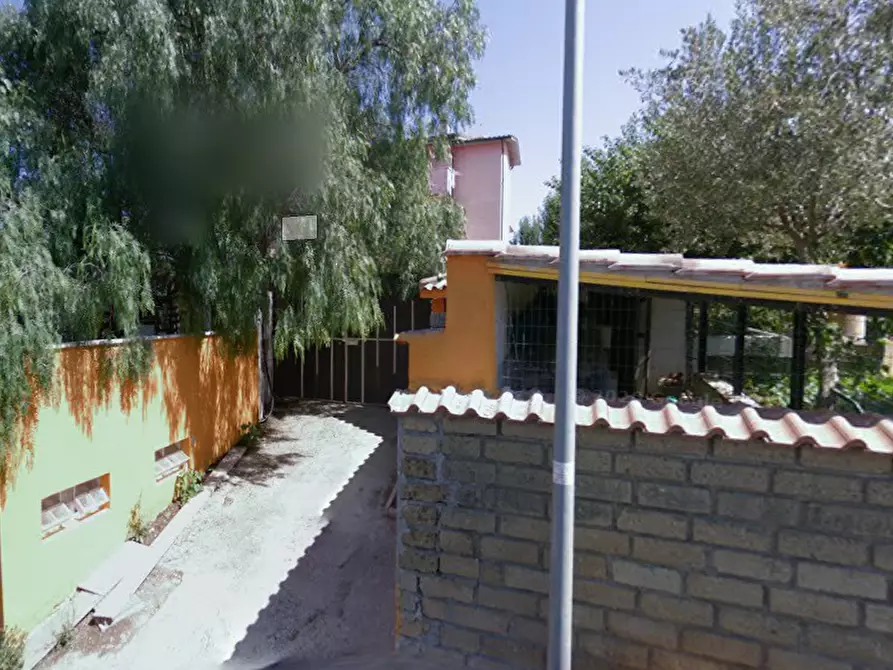 Immagine 8 di Appartamento in vendita  in Via Francolise a Roma