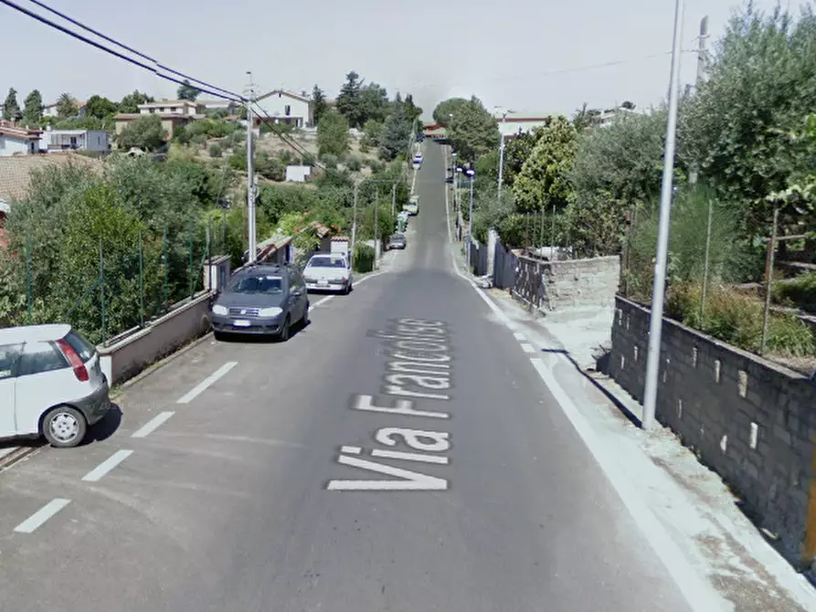 Immagine 15 di Appartamento in vendita  in Via Francolise a Roma