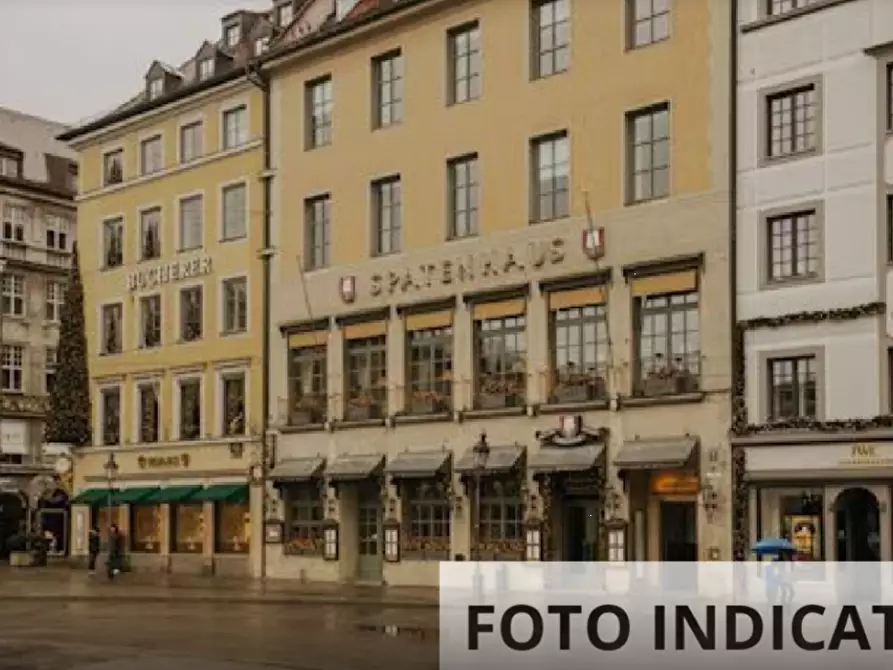 Immagine 24 di Appartamento in vendita  in Via Francolise a Roma