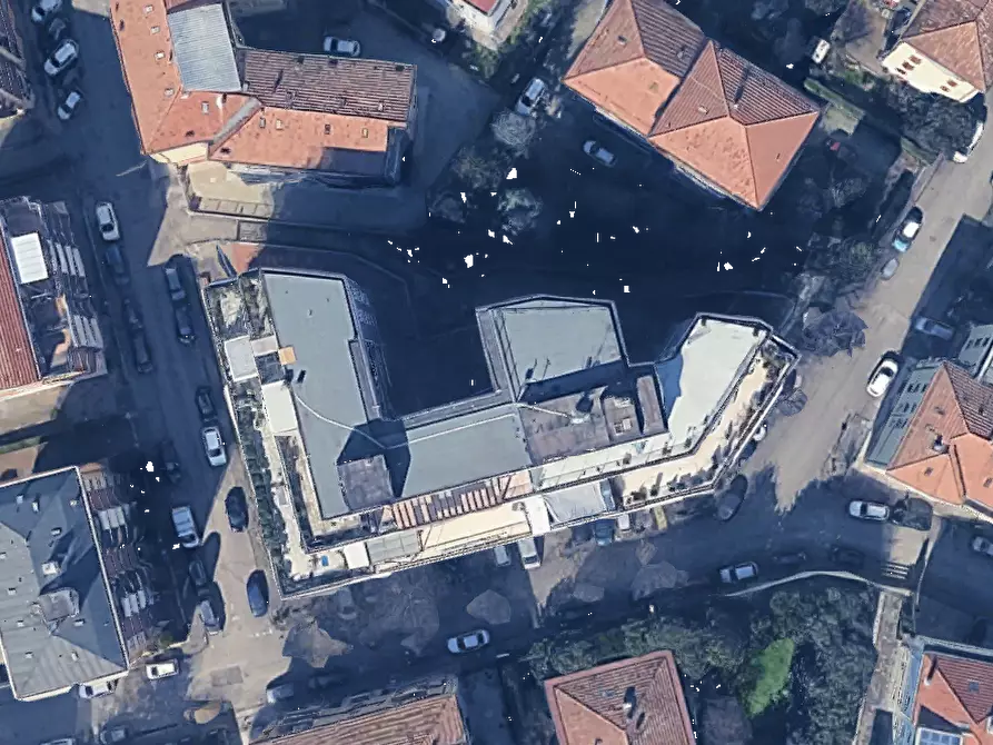 Immagine 11 di Negozio in vendita  in Via Arenzano a Modena