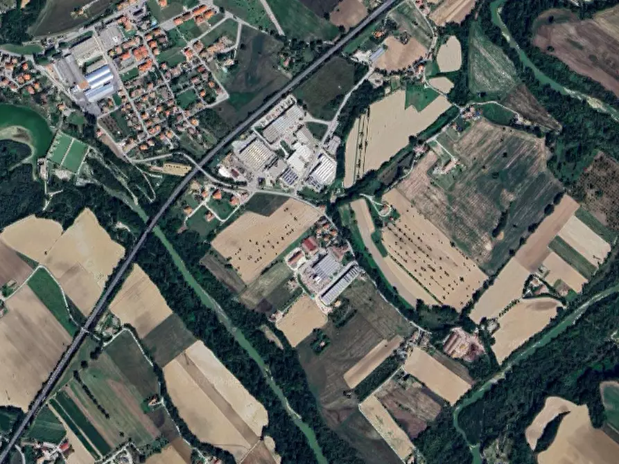 Immagine 15 di Appartamento in vendita  in Via degli Orciari a Colli Al Metauro