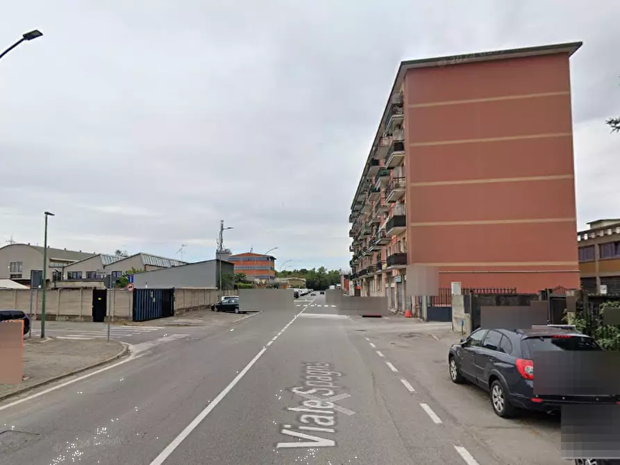 Immagine 13 di Appartamento in vendita  in Viale Spagna a Cologno Monzese