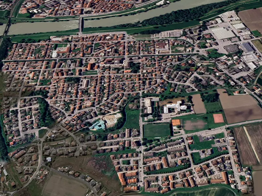 Immagine 15 di Appartamento in vendita  in via Nino Bixio a Legnago