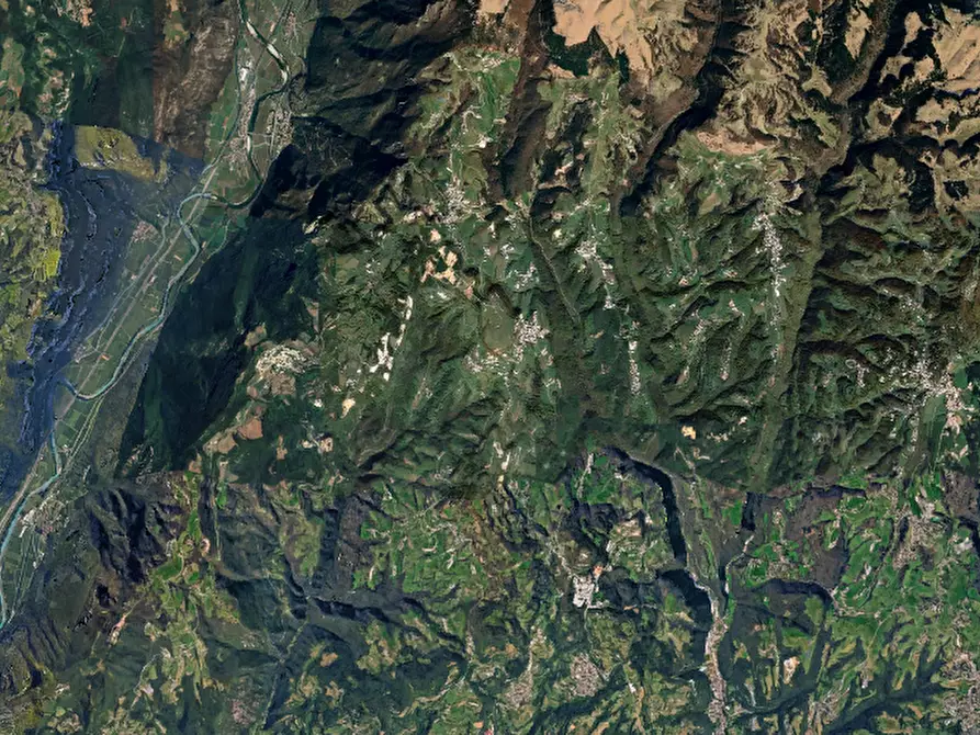 Immagine 7 di Porzione di casa in vendita  in Via Spionca a Sant'anna D'alfaedo