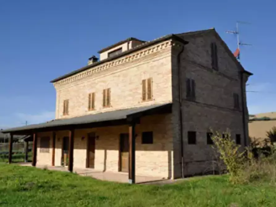 Immagine 3 di Villa in vendita  in Contrada Selve Lunghe a Francavilla D'ete