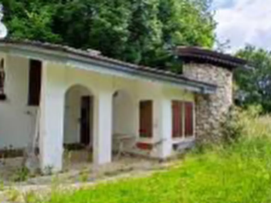 Immagine 4 di Villa in vendita  in Via Generale Graziani a Ferrara Di Monte Baldo