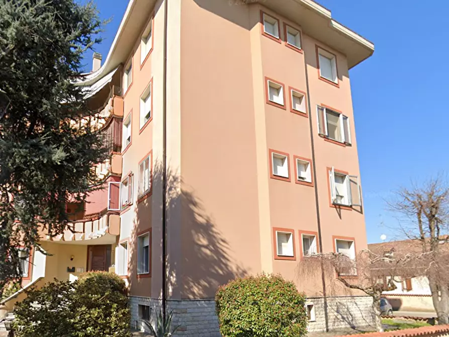 Immagine 13 di Appartamento in vendita  in Via P. Mascagni a Viadana