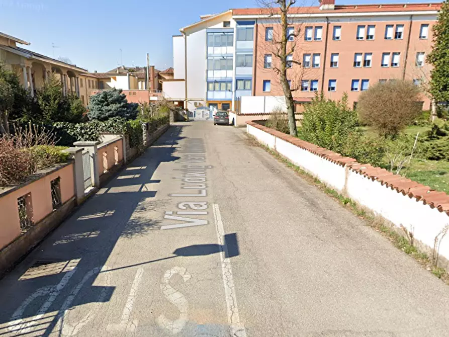 Immagine 18 di Appartamento in vendita  in Via P. Mascagni a Viadana