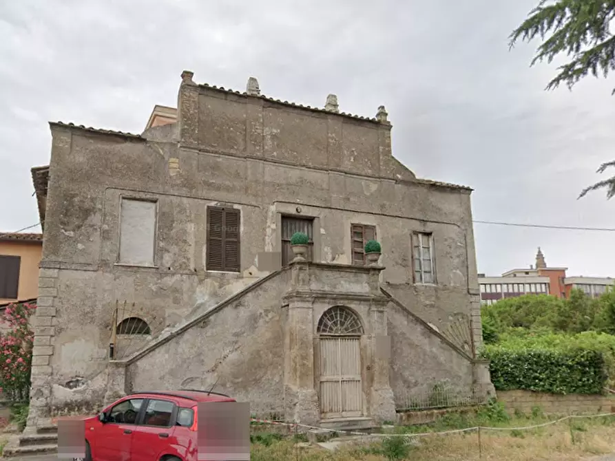 Immagine 2 di Porzione di casa in vendita  in Via Silvestri a Roma