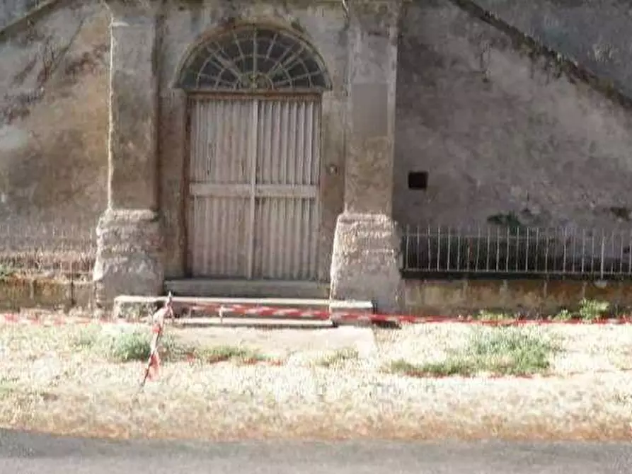 Immagine 4 di Porzione di casa in vendita  in Via Silvestri a Roma