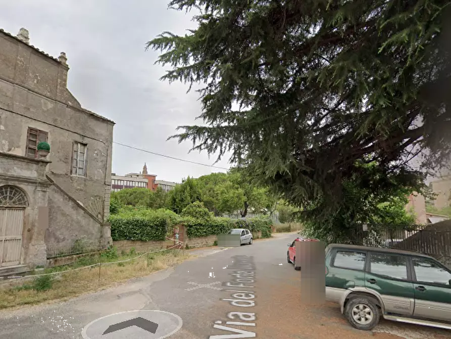 Immagine 10 di Porzione di casa in vendita  in Via Silvestri a Roma