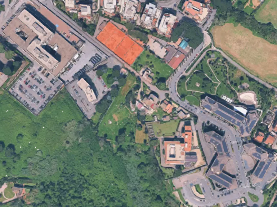 Immagine 22 di Porzione di casa in vendita  in Via Silvestri a Roma