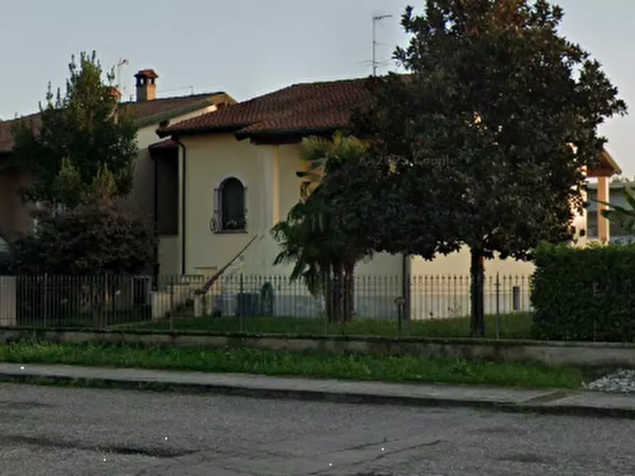 Immagine 3 di Appartamento in vendita  in Via Pasquini a Borgo San Giacomo