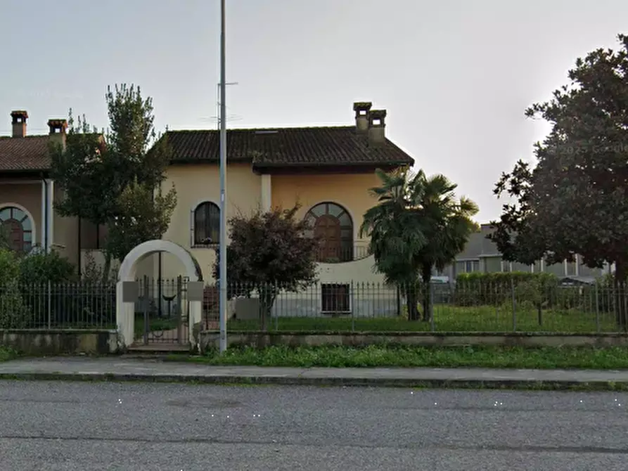 Immagine 6 di Appartamento in vendita  in Via Pasquini a Borgo San Giacomo