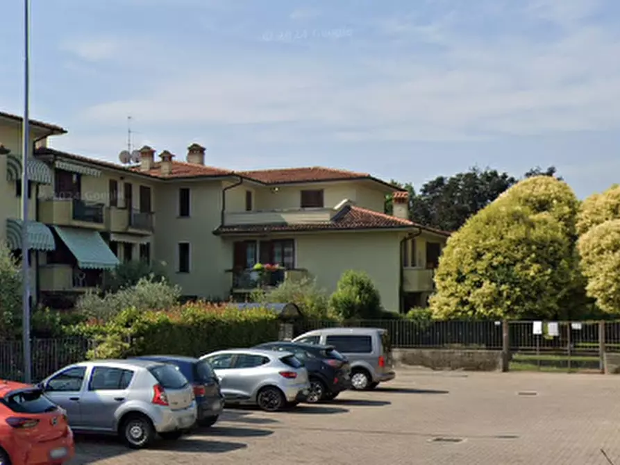 Immagine 8 di Appartamento in vendita  in Via Alcide de Gasperi  a Coccaglio