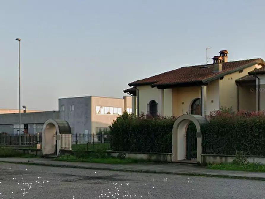 Immagine 7 di Appartamento in vendita  in Via Pasquini a Borgo San Giacomo