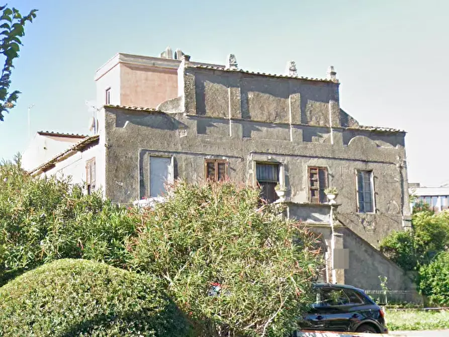 Immagine 7 di Appartamento in vendita  in Via Silvestri a Roma