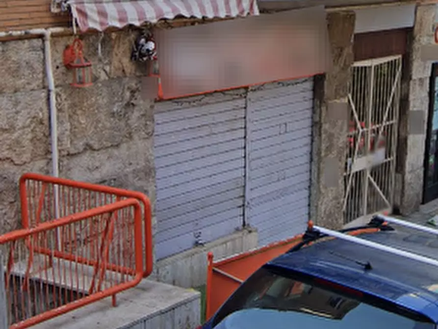Immagine 3 di Negozio in vendita  in Via Costa Batocchi a Marino