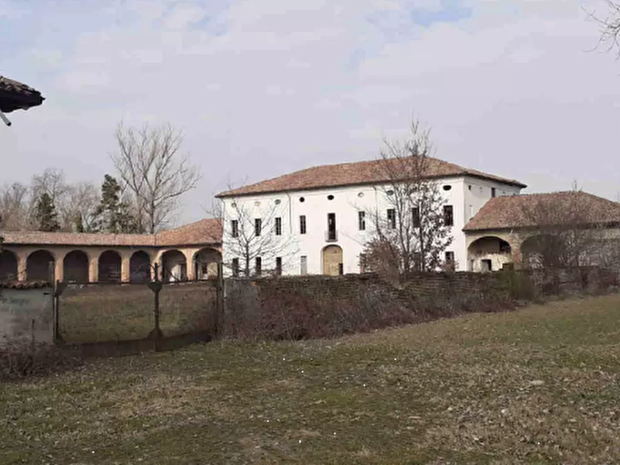 Immagine 3 di Magazzino in vendita  in Strada Bianca a Busseto