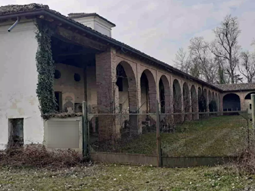 Immagine 7 di Magazzino in vendita  in Strada Bianca a Busseto