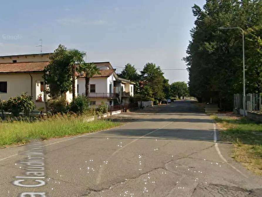 Immagine 20 di Magazzino in vendita  in Strada Bianca a Busseto