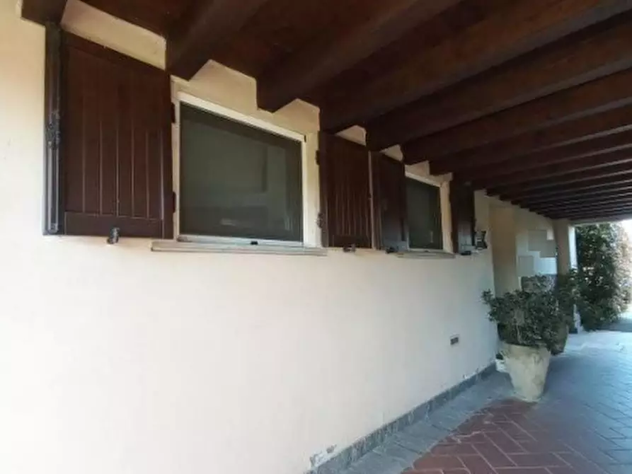 Immagine 11 di Appartamento in vendita  in Via Cascina Tolcinasco a Pieve Emanuele