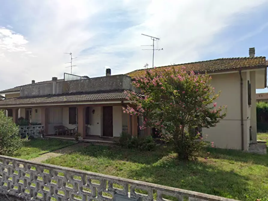 Immagine 7 di Casa bifamiliare in vendita  in Via Matteotti a Bagnolo San Vito