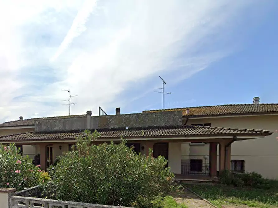 Immagine 9 di Casa bifamiliare in vendita  in Via Matteotti a Bagnolo San Vito