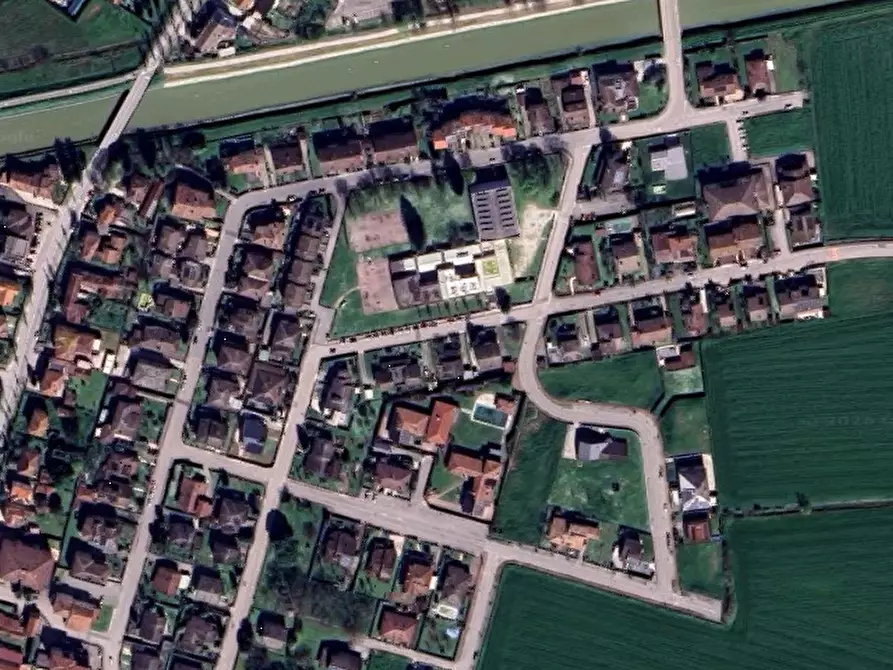 Immagine 16 di Casa bifamiliare in vendita  in Via Matteotti a Bagnolo San Vito