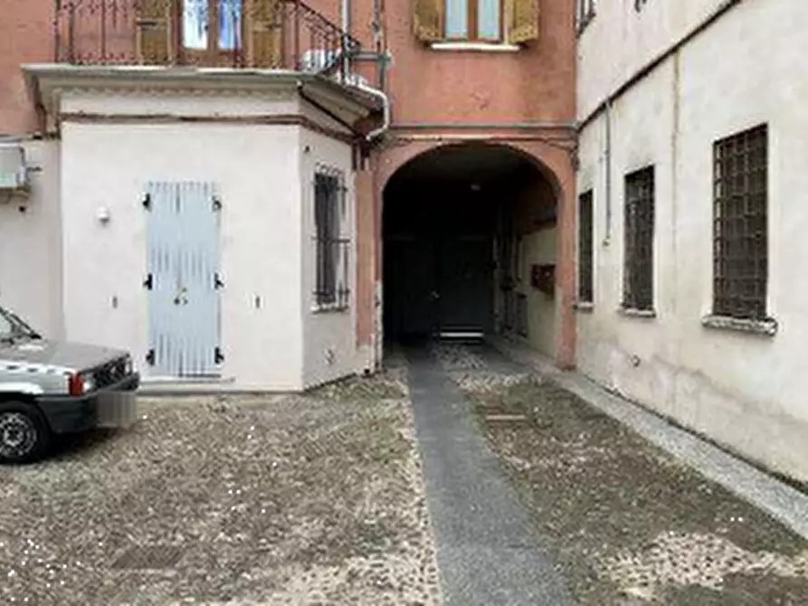 Immagine 4 di Appartamento in vendita  in Corso Garibaldi a Mantova