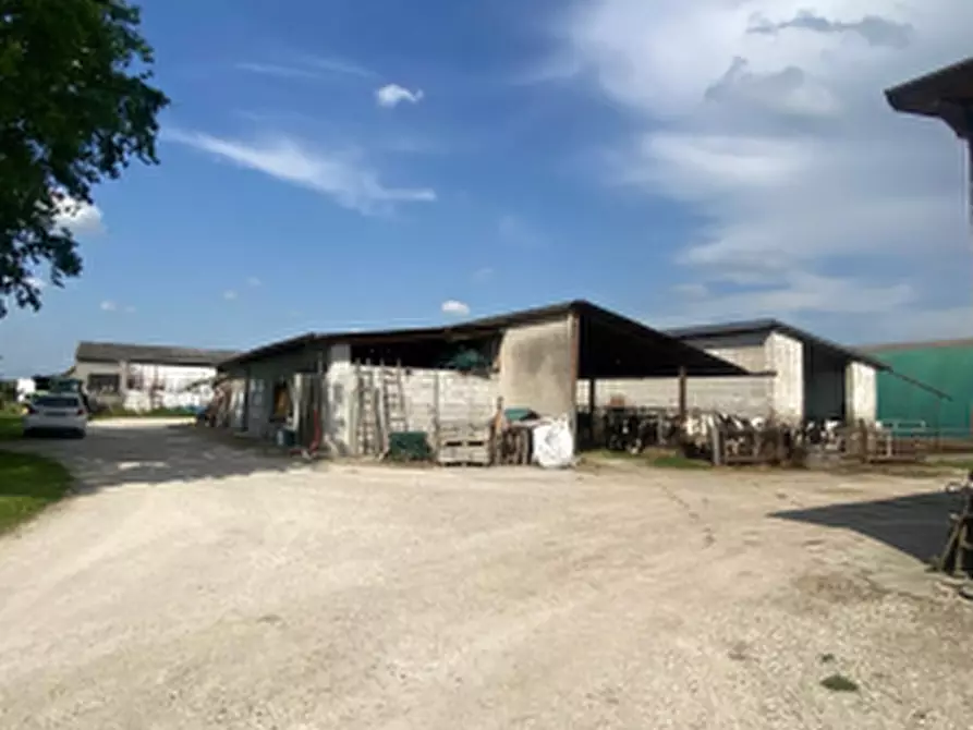 Immagine 12 di Appartamento in vendita  in Via Bruno Buozzi a Bagnolo San Vito