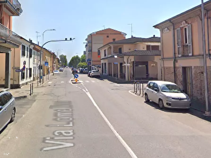 Immagine 12 di Appartamento in vendita  in Via Lomellina a Voghera