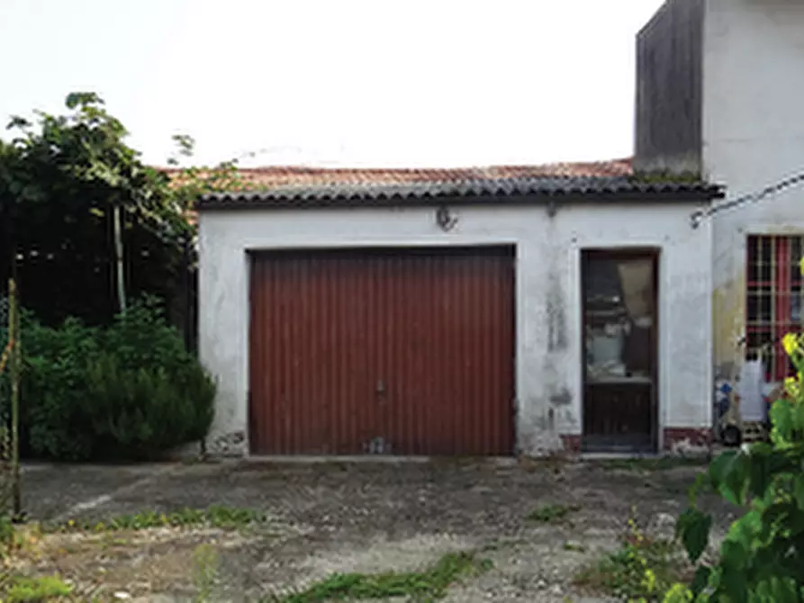 Immagine 1 di Appartamento in vendita  in Via Borgoratto a Candia Lomellina