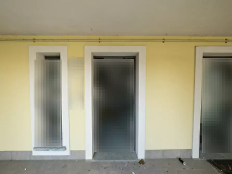 Immagine 2 di Ufficio in vendita  in Via Dante Alighieri a Arluno